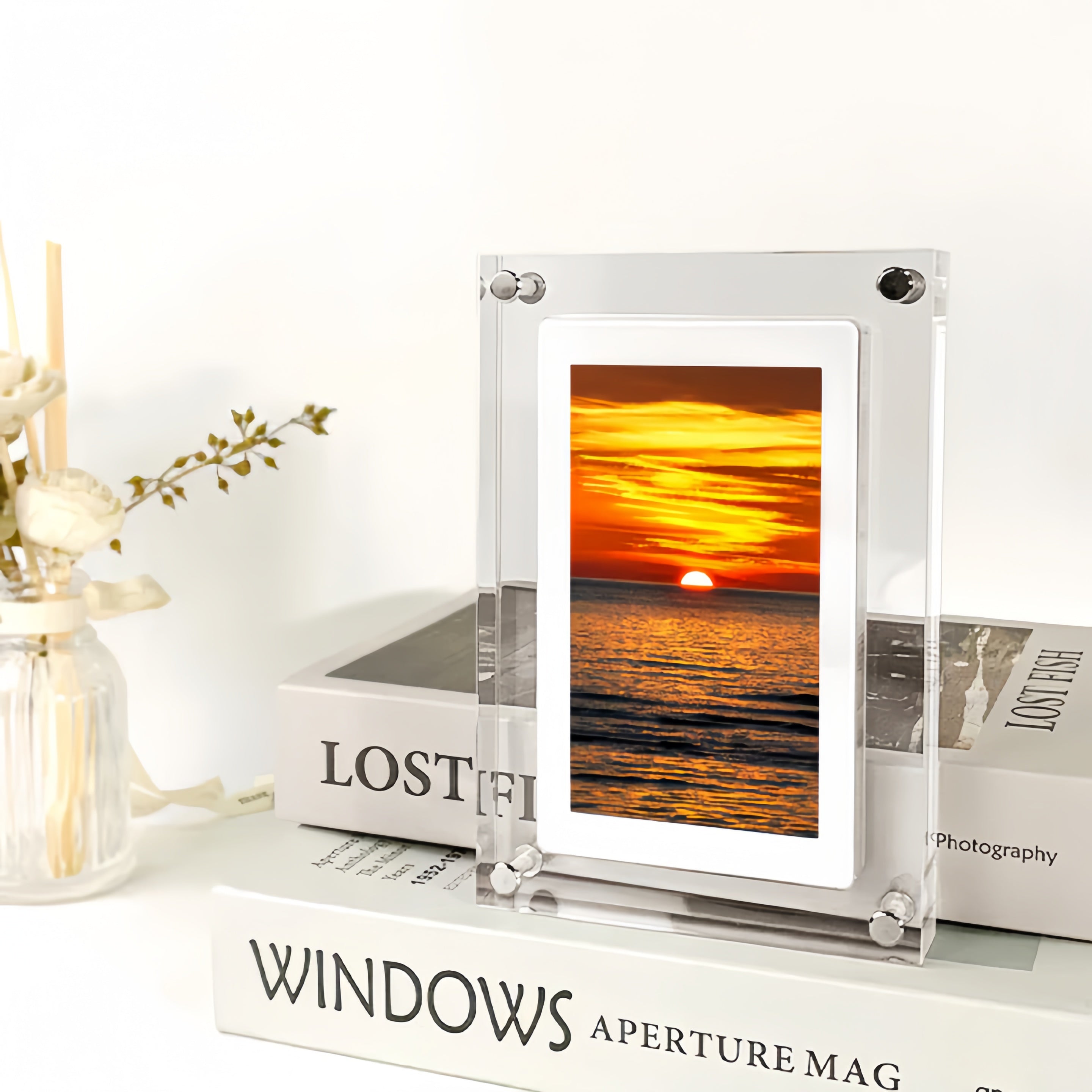 LiveFrame™ Share Timeless Memories