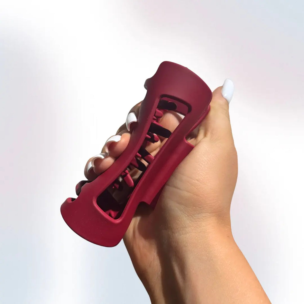 FlexiClip™ Effortless All-Day Hold