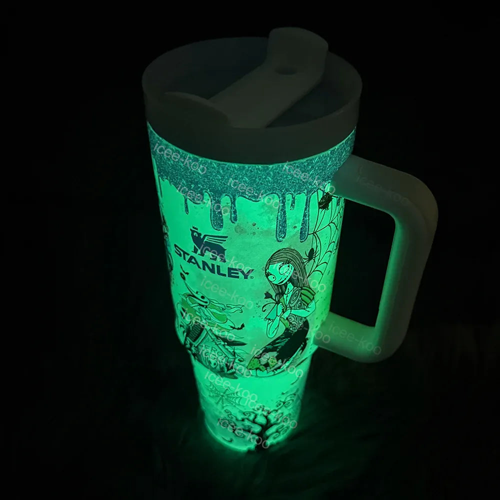 FestiveSip™ Sip With Cheer