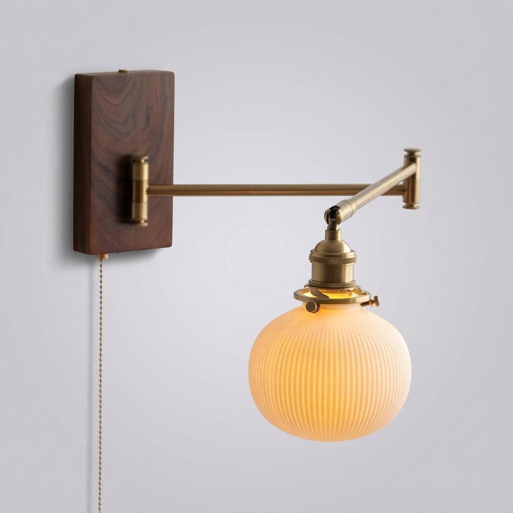 Adjustable wall lamp with swivel arm – Brillora