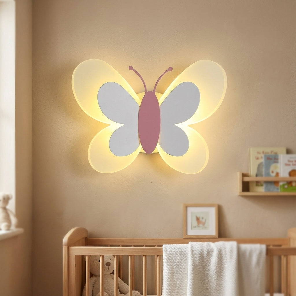 Butterfly-shaped wall lamp – Faywing