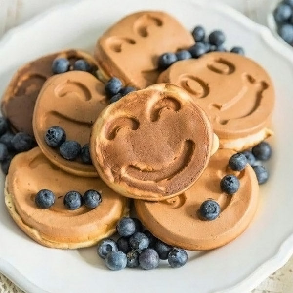 HappyPanckes™ Fun-Filled Pan Moments