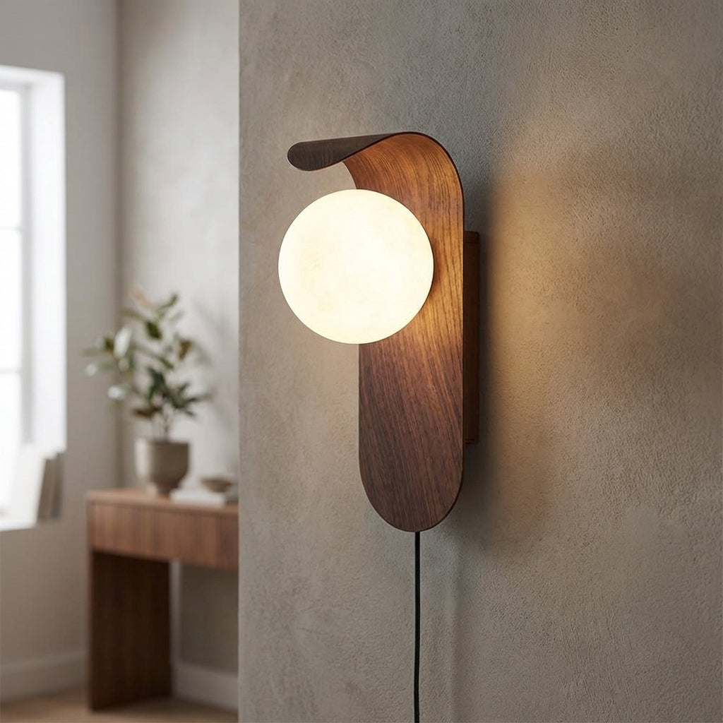 Curved Frame Wall Sconce – Glontre