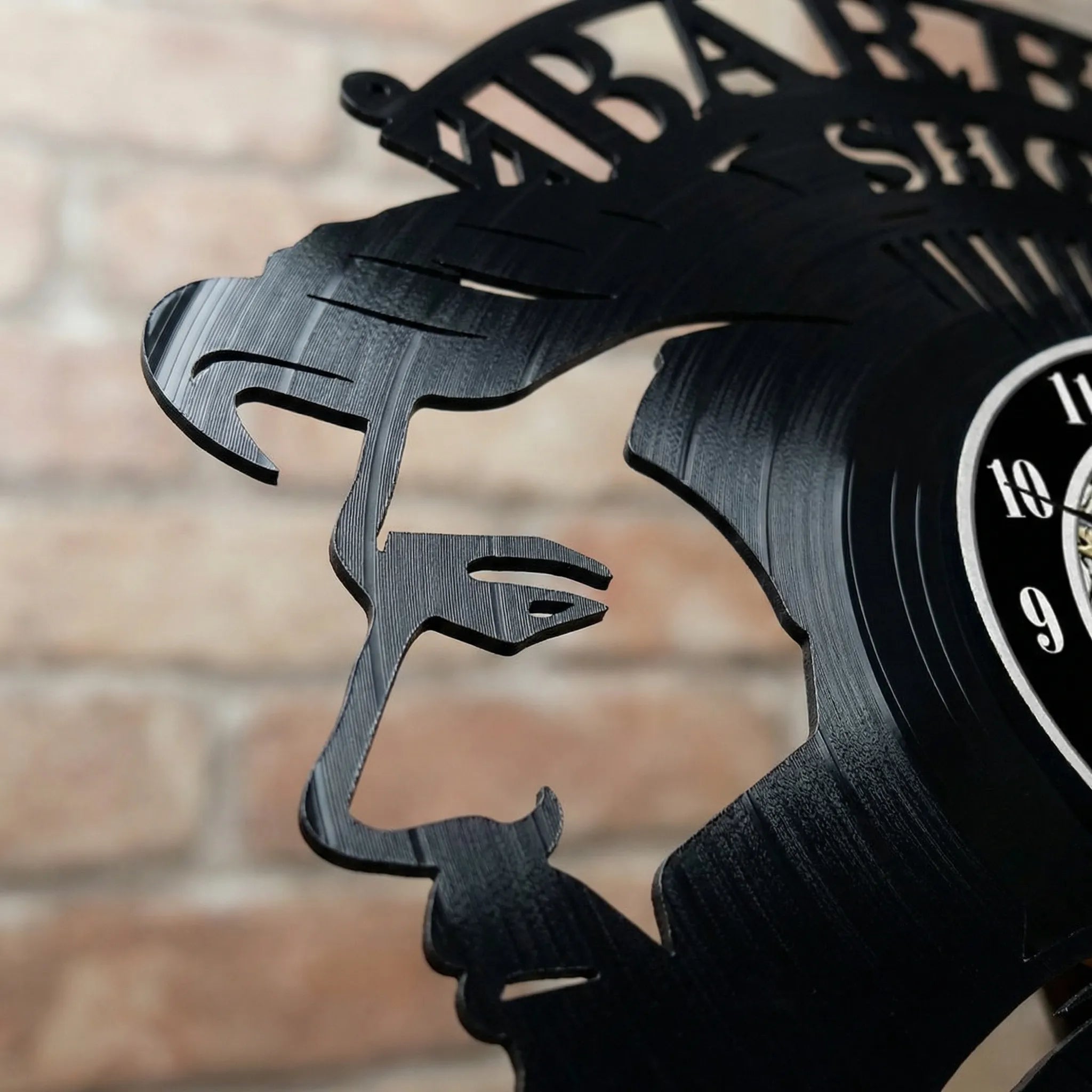 Decorative Barber Wall Clock - BarbelloTime