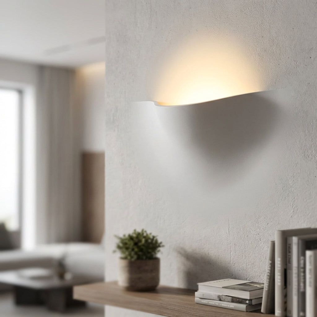 Elegant Curved Wall Sconce - HaloFold