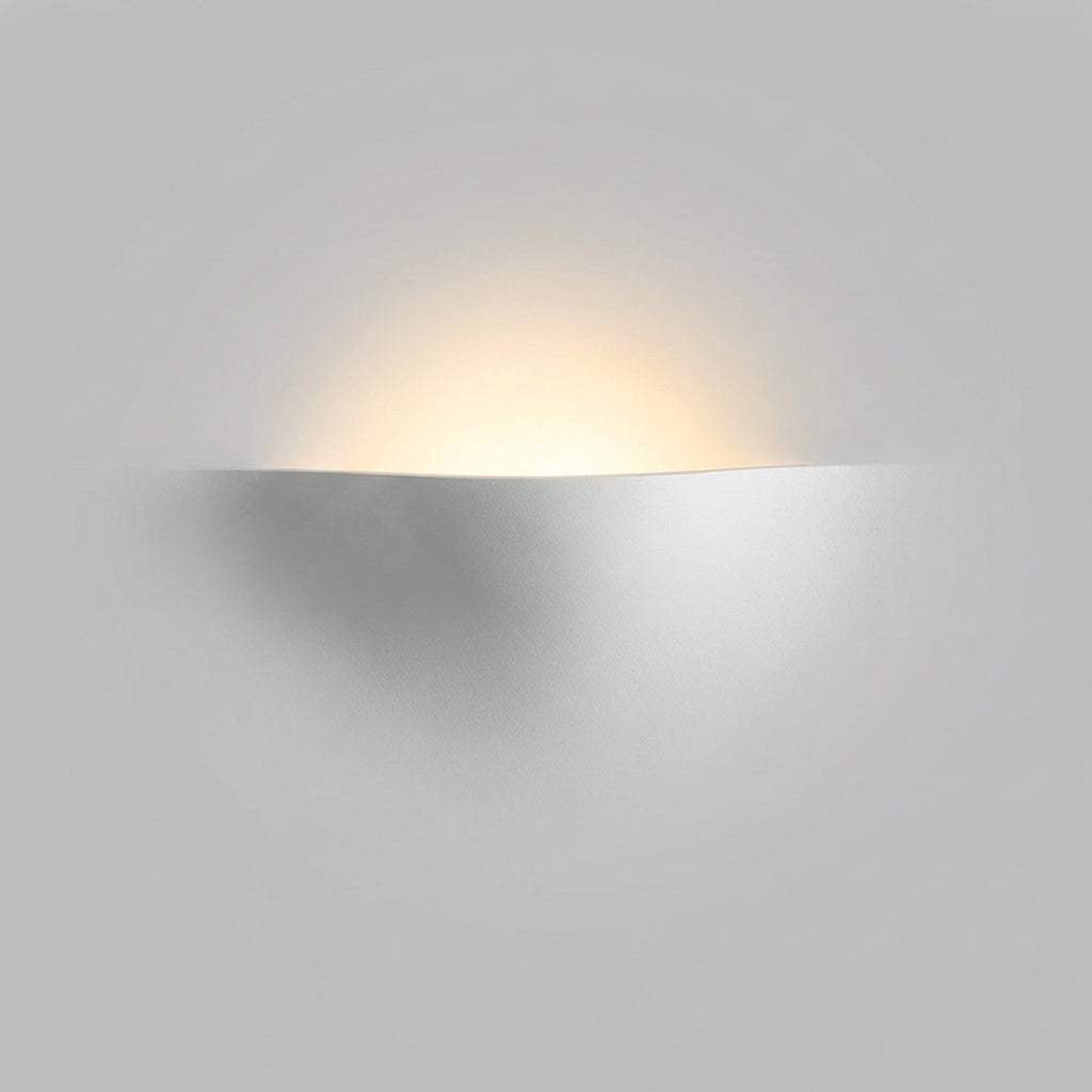 Elegant Curved Wall Sconce - HaloFold