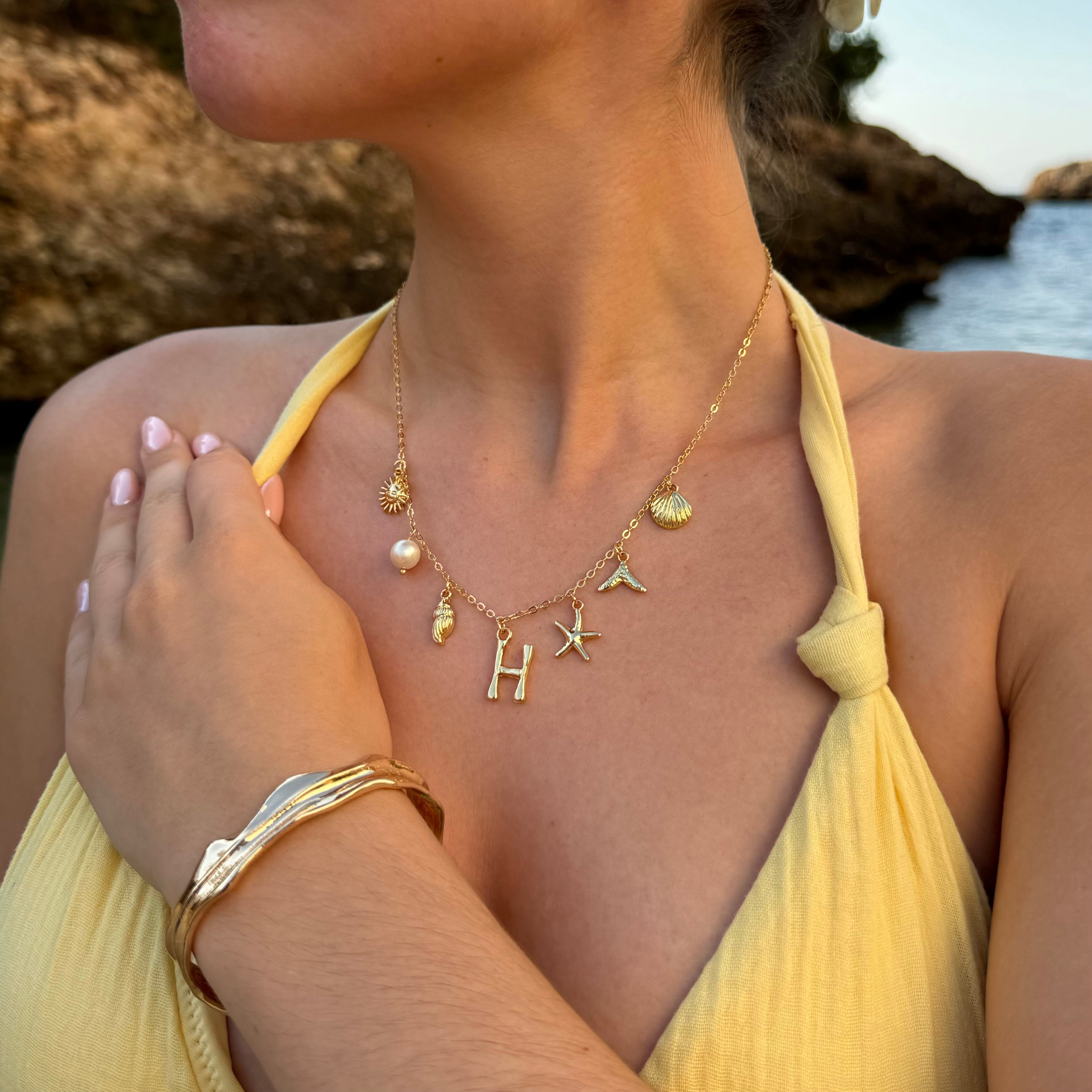 Golden Letter Necklace – A Personal Highlight for Your Style