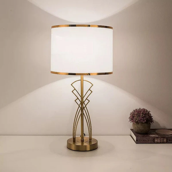 Luxury-Style Accent Lamp – Artelume