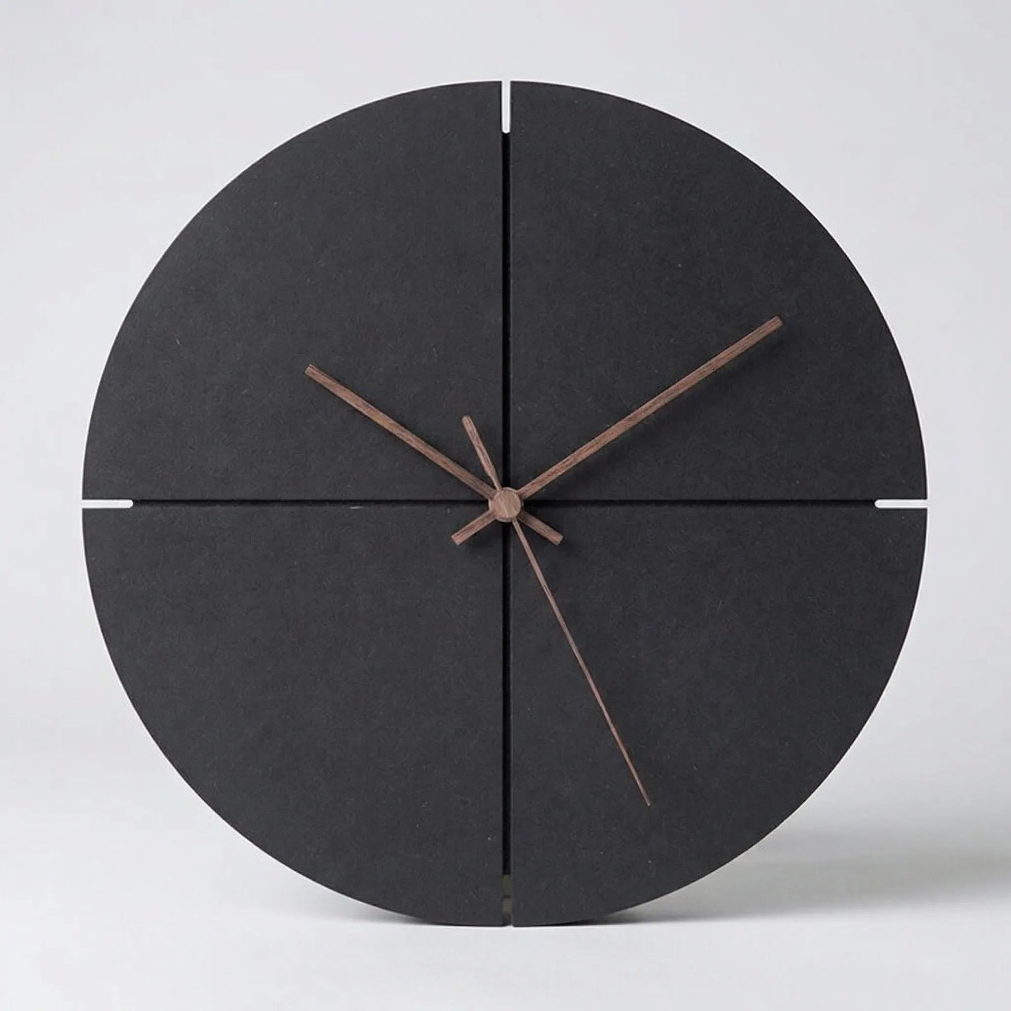Minimalist Round Analog Wall Clock - Veltara