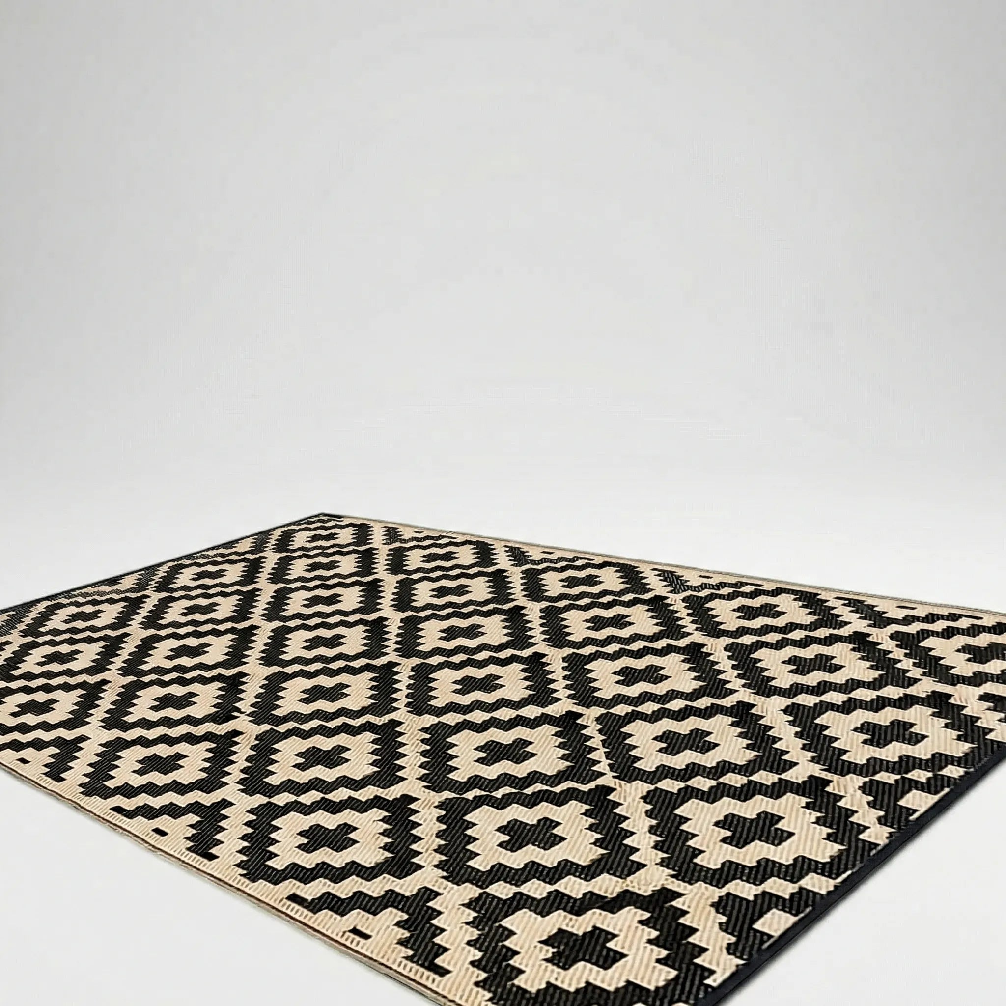 Reversible Boho Outdoor Rug - BohoLaya
