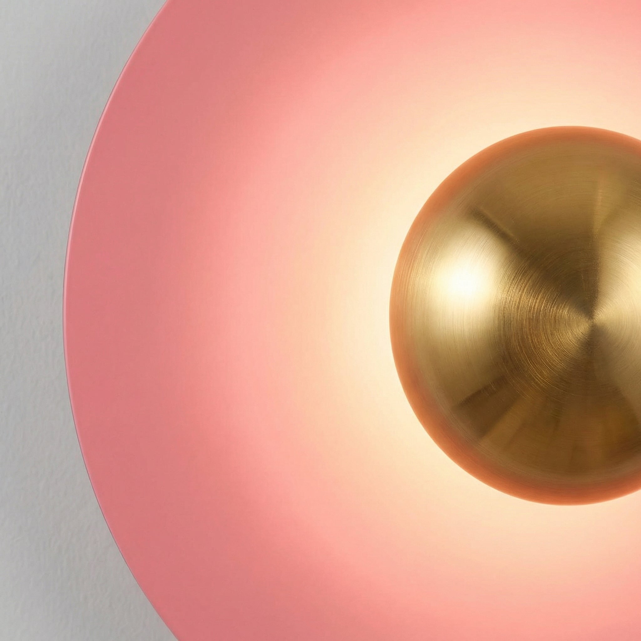 Round Halo Wall Light - Auroryn