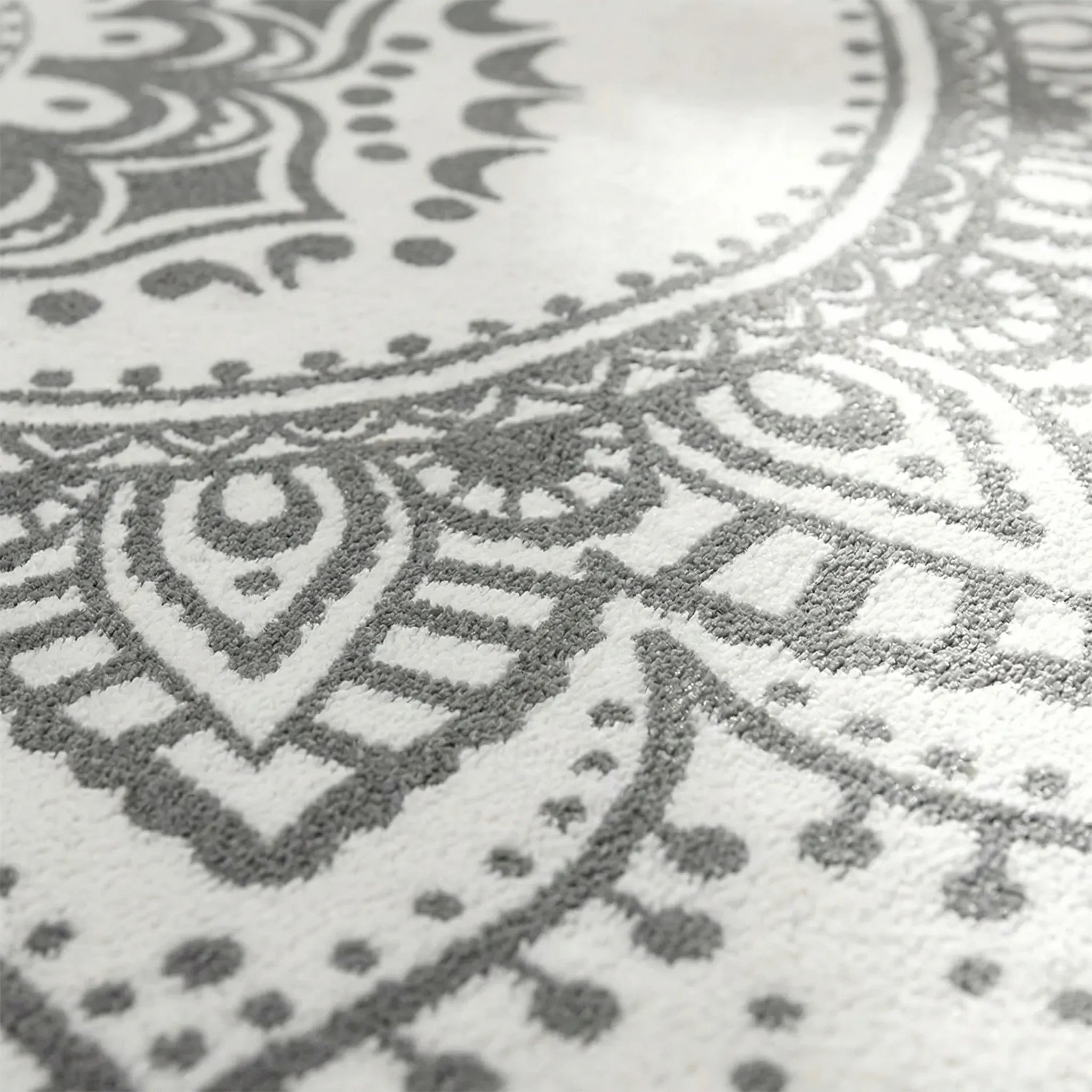 Round Patterned Accent Rug - Mandavelle