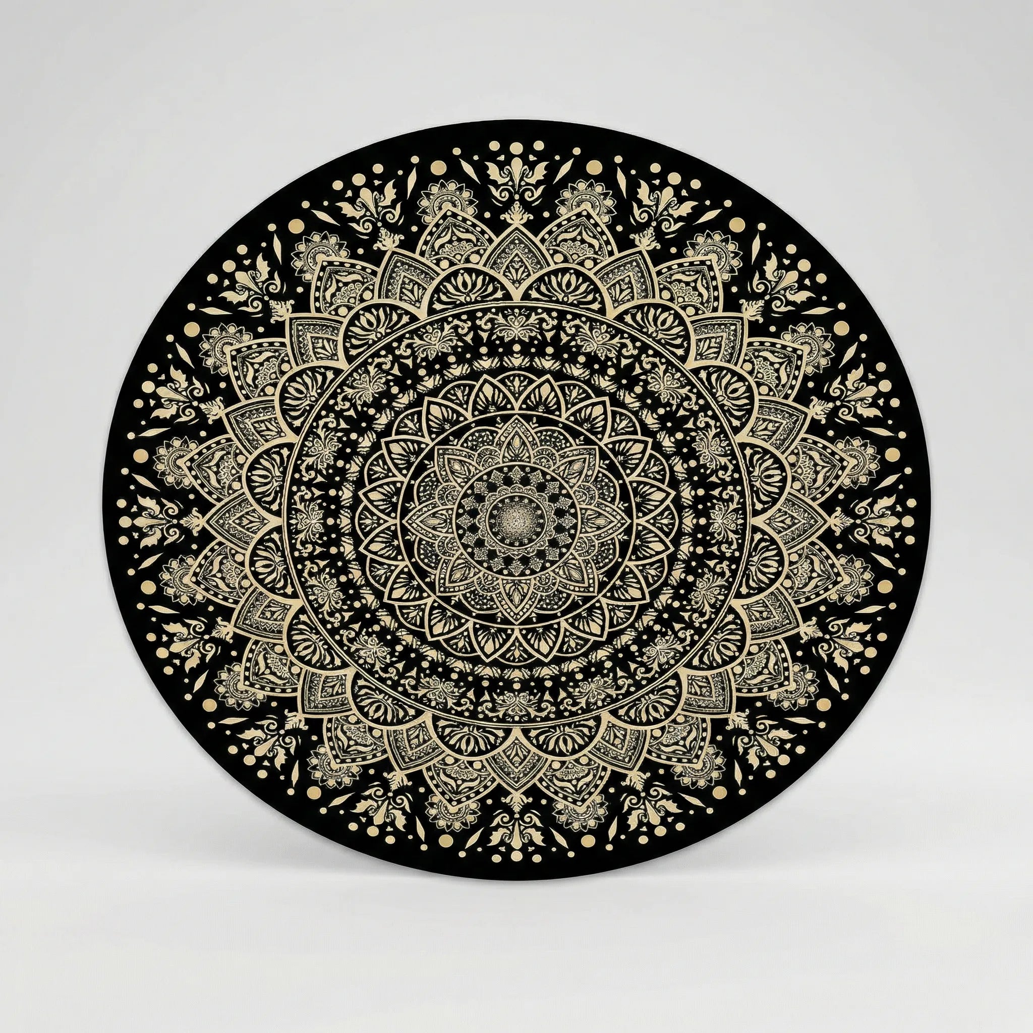 Round Patterned Area Rug - Lunadara