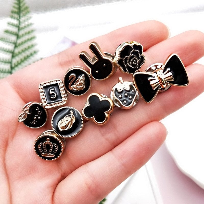 ChicClasps™ Elevates Any Outfit