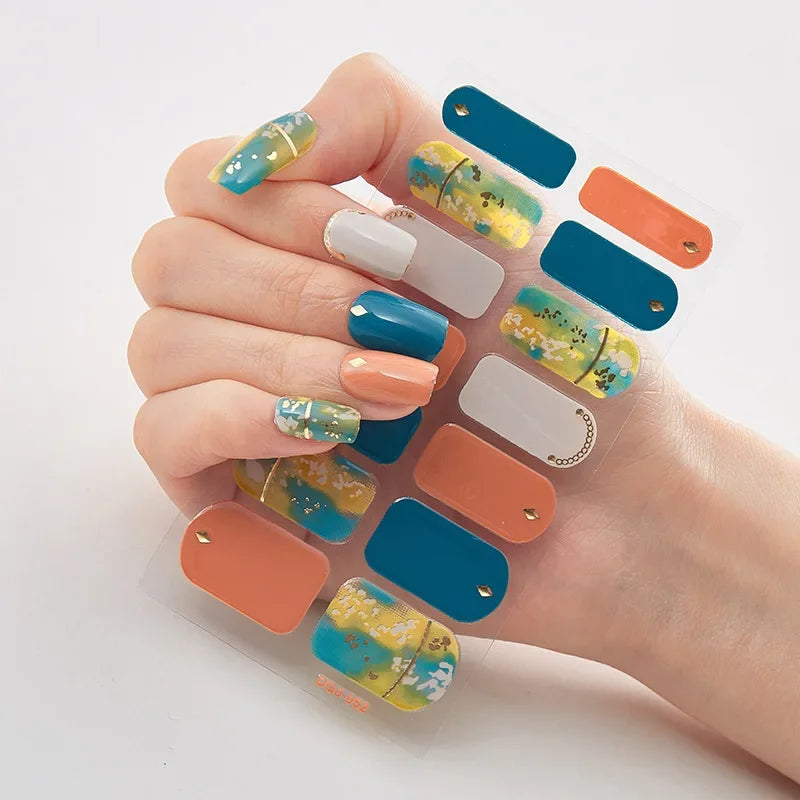 JollyNails™ Creative Holiday Nails