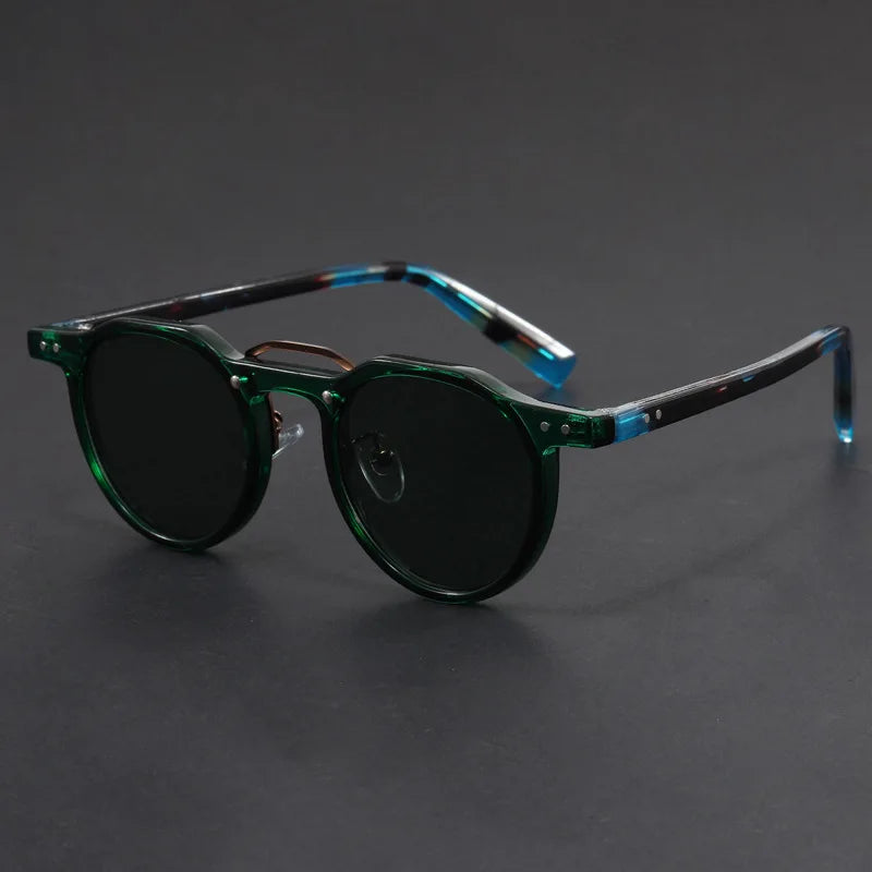 UrbanRay™ Vintage Vibe Appeal