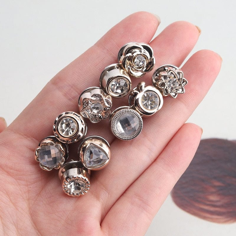 ChicClasps™ Elevates Any Outfit