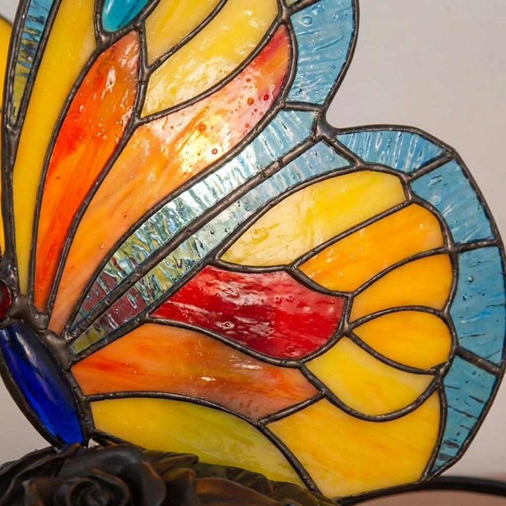 Stained-glass style lamp – Aurelfly