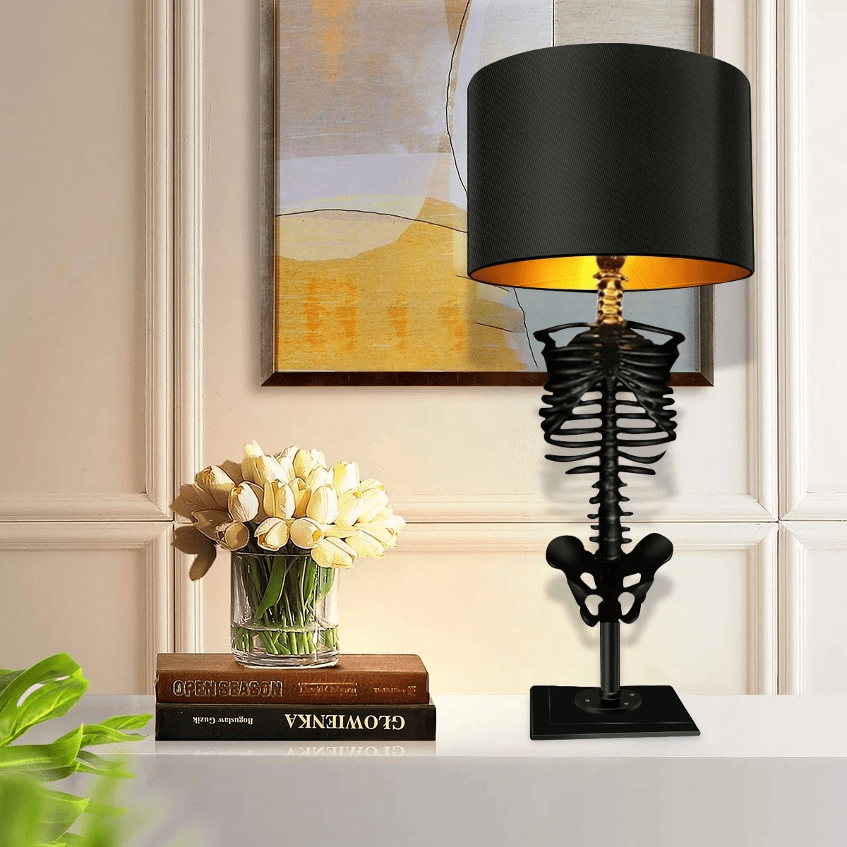 Eye-Catching Gothic Accent Lamp – Skelevan