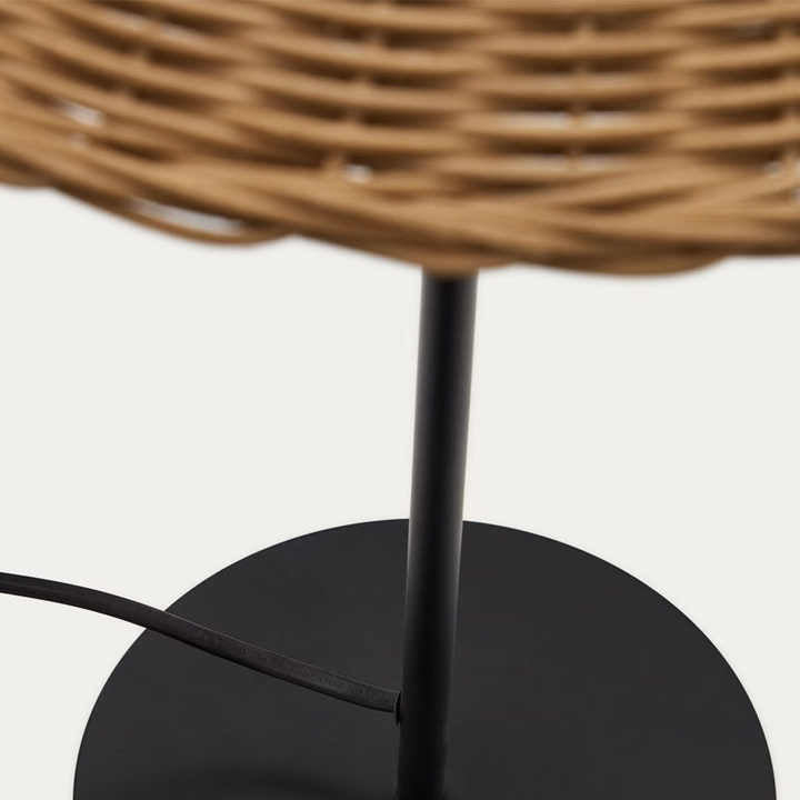 Touch-sensitive dimmable desk lamp – Wovelle
