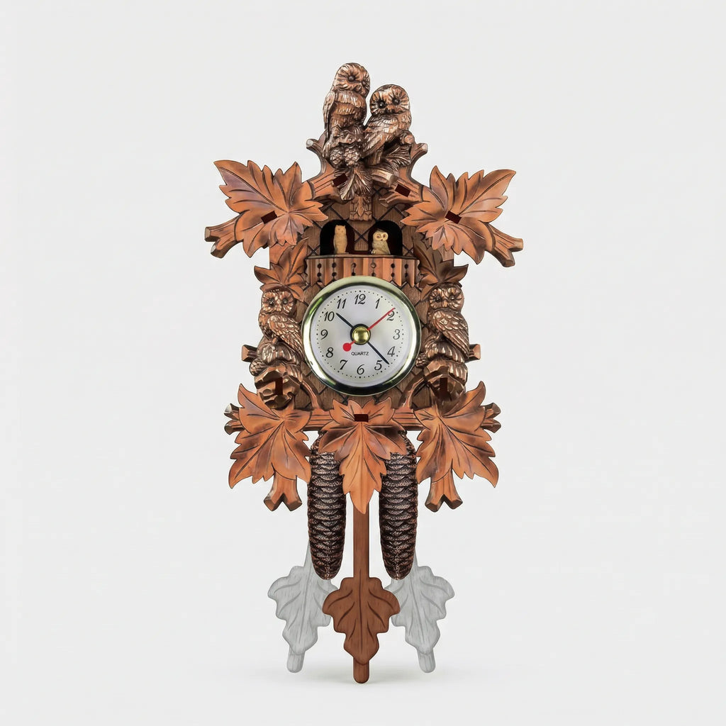 Vintage Styled Wall Clock - Pendleleaf