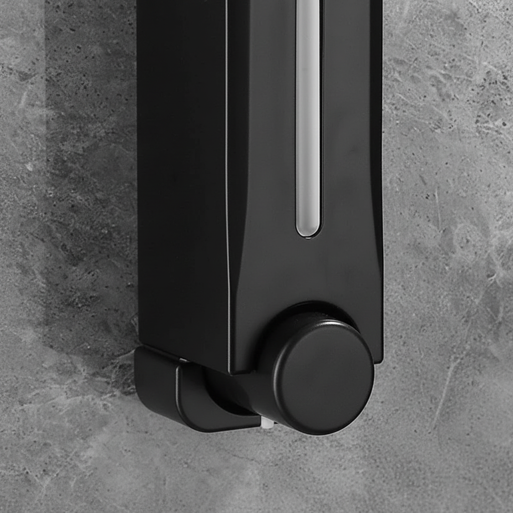 Wall-mounted liquid dispenser - LiquidMate