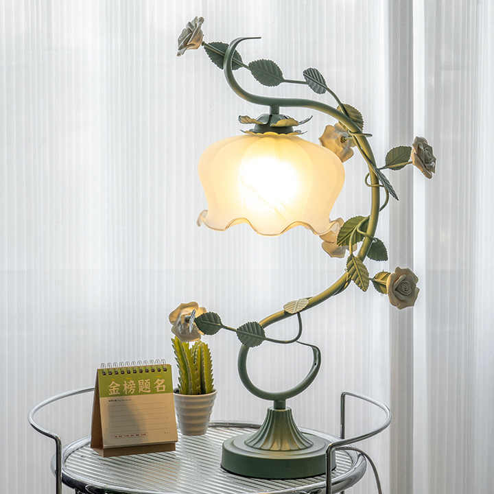 Charming Rose Lighting Lamp - Rosa