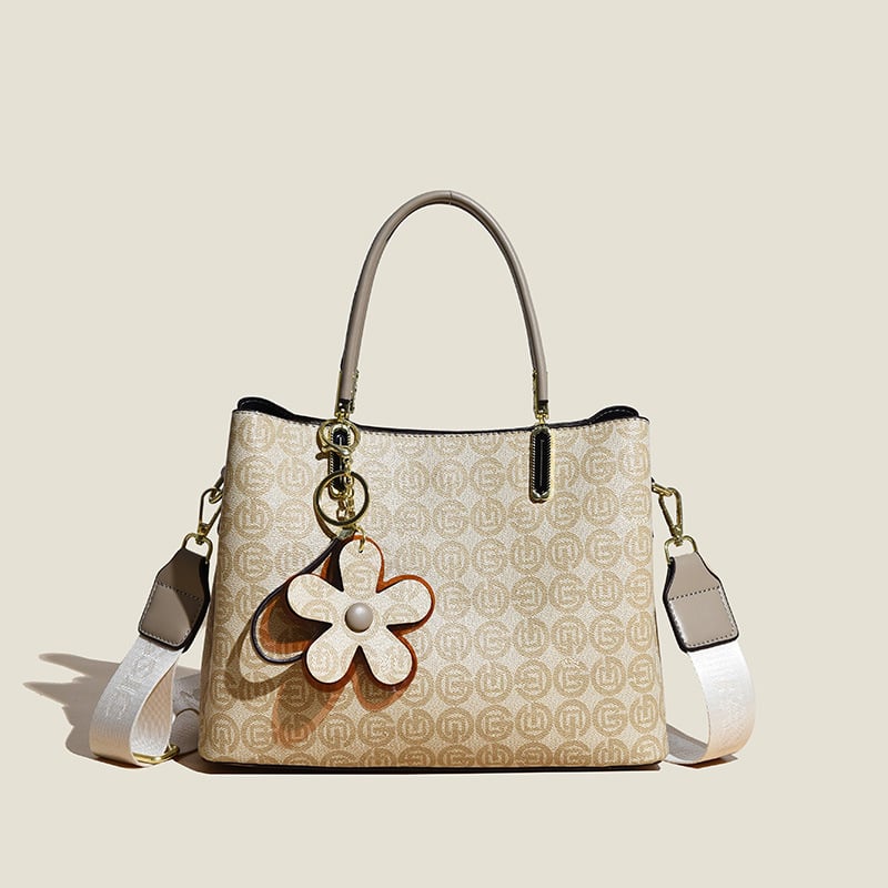 Ysabel™ Timeless Leather Companion