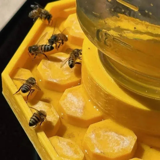 HiveDrink™ Hydrates Pollinator Life