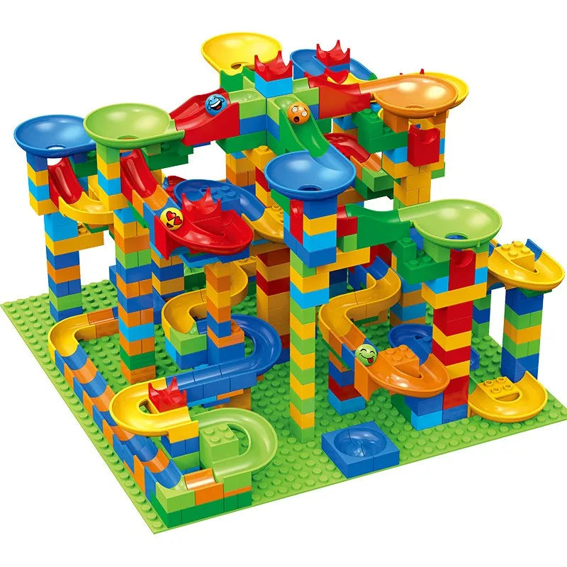 SmartBuilder™ Strengthens Critical Thinking