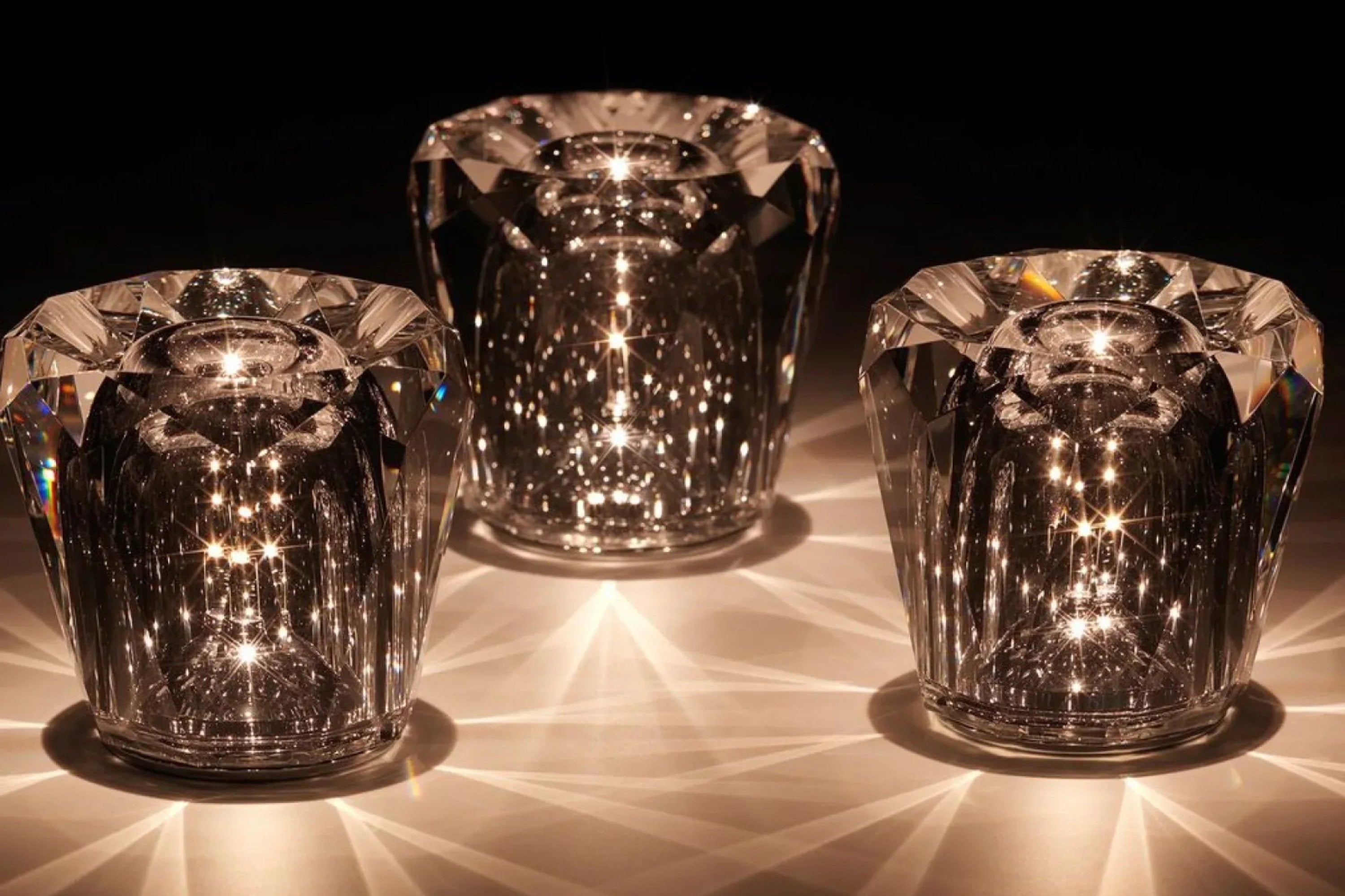 Luxury Rechargeable Diamond Crystal Table Lamp - Lumière Diamond