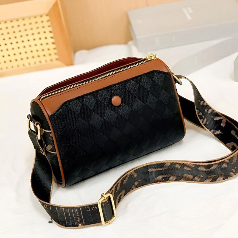 Amber™ Chic Organized Carryall